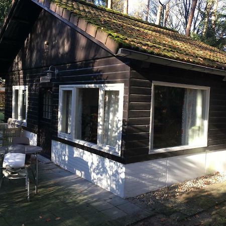 Kleine huisje op de Veluwe Otterlo Exterior foto