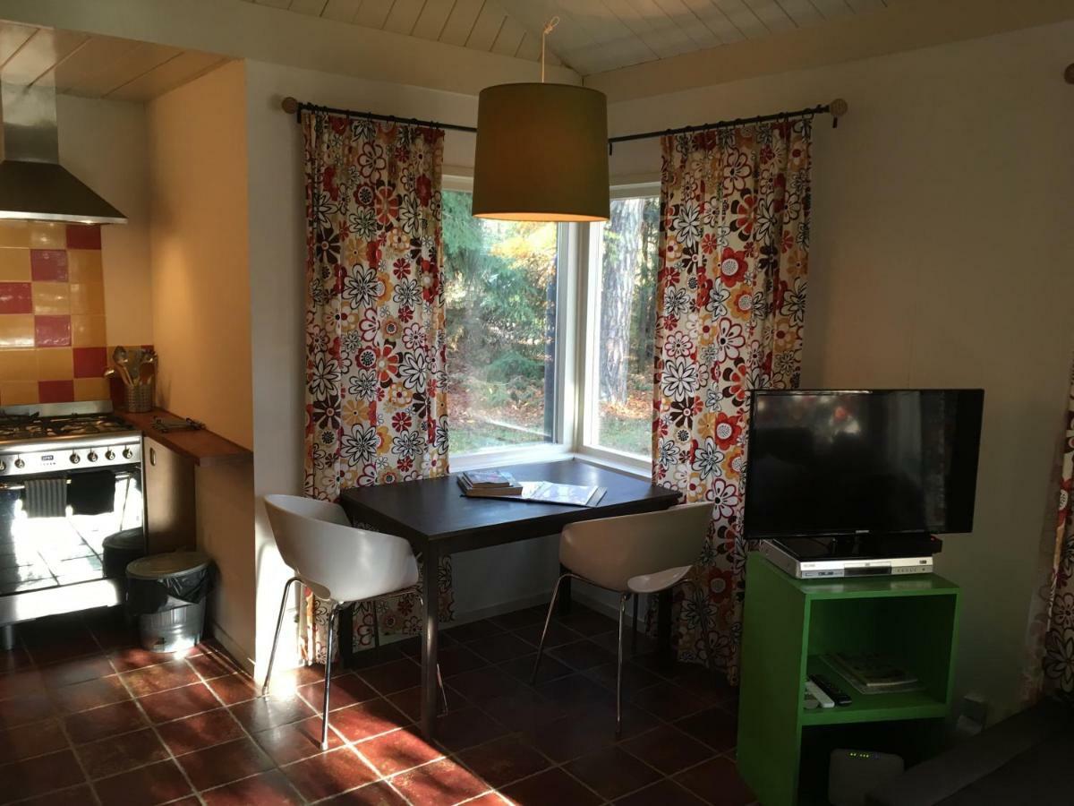 Kleine huisje op de Veluwe Otterlo Exterior foto